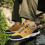 Men’s & Women’s Fashion Hiking Shoes 2025 – Lightweight Breathable Sports Sneakers