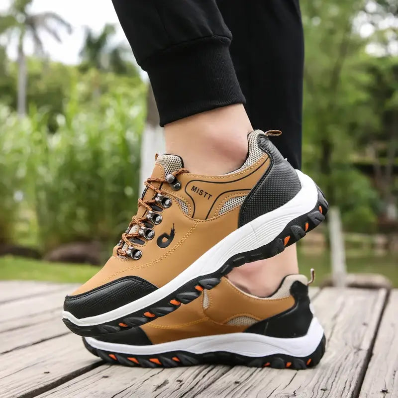 Men’s Outdoor Casual Shoes – Breathable Leather Hiking Slip-On Sneakers
